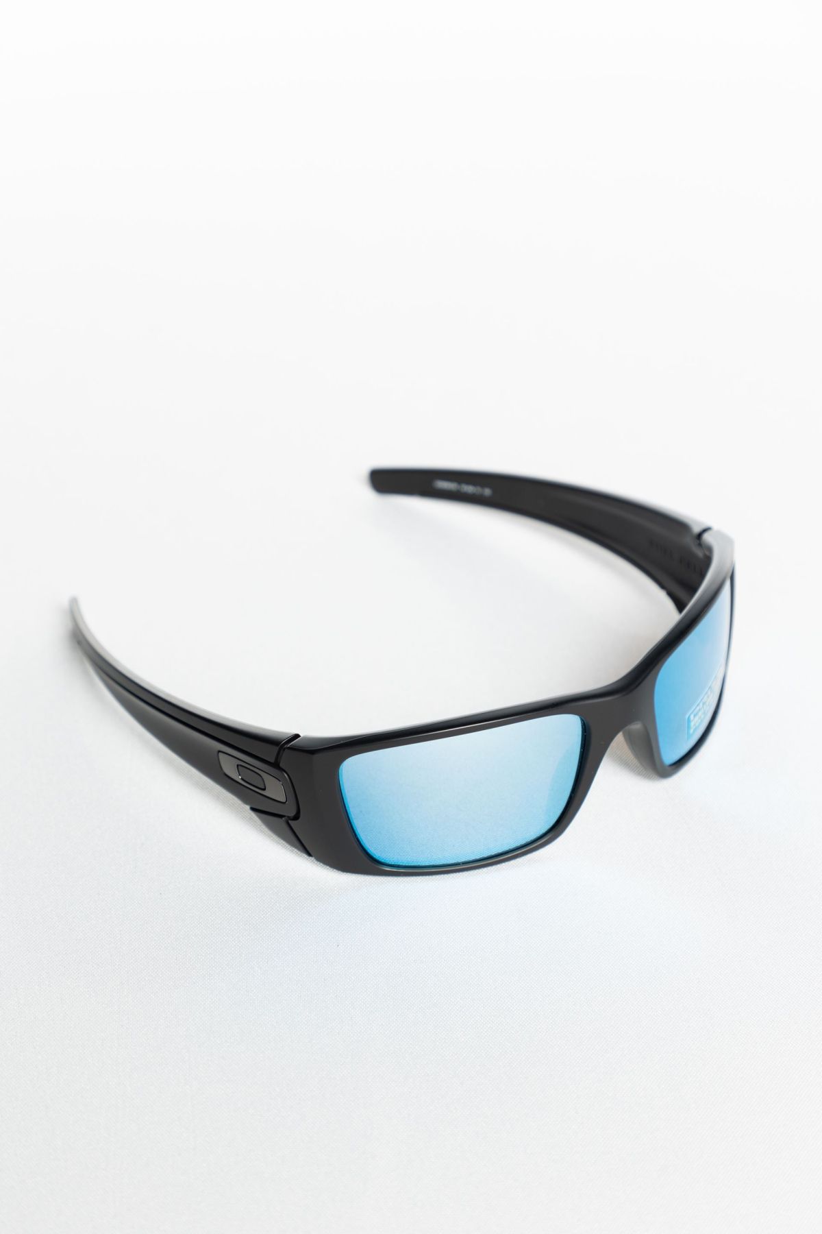 Окуляри сонцезахисні Oakley FUEL CELL D8 MATTE BLACK PRIZM DEEP BLUE POLARIZED