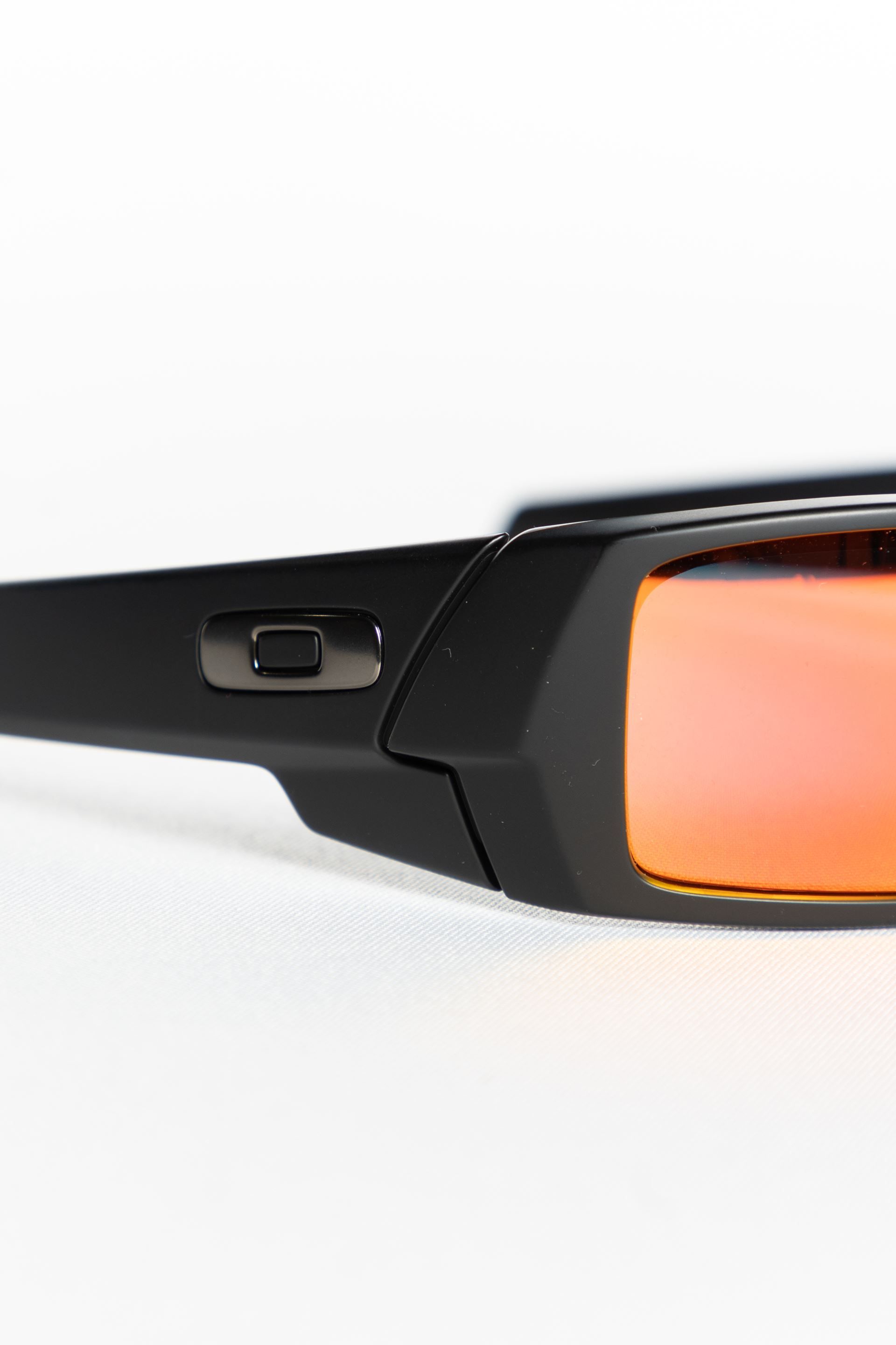 Окуляри сонцезахисні Oakley GASCAN 26-246 MATTE BLACK RUBY IRIDIUM - Фото 2